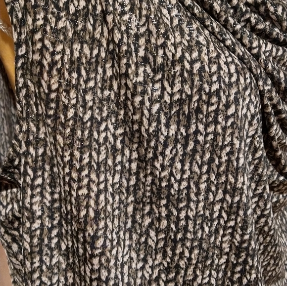 Jennie Marlis Drape Neck Style - Picture 6 of 7